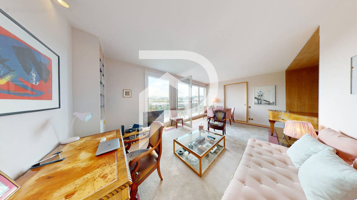 Appartement à BOULOGNE-BILLANCOURT