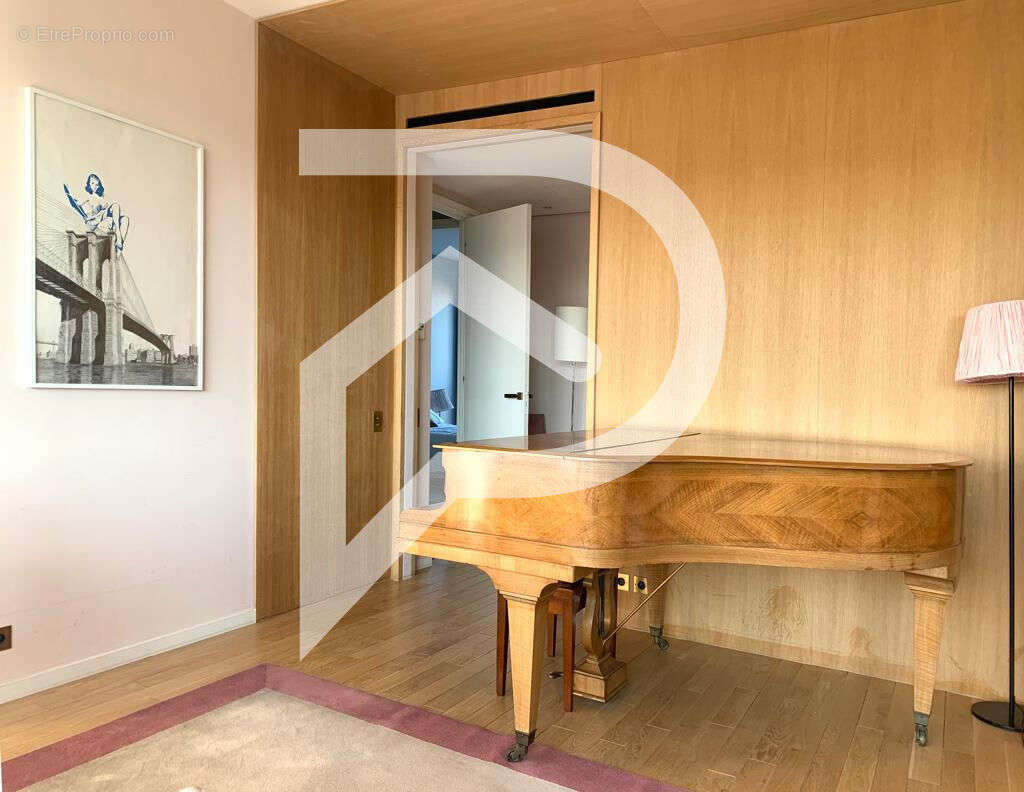 Appartement à BOULOGNE-BILLANCOURT