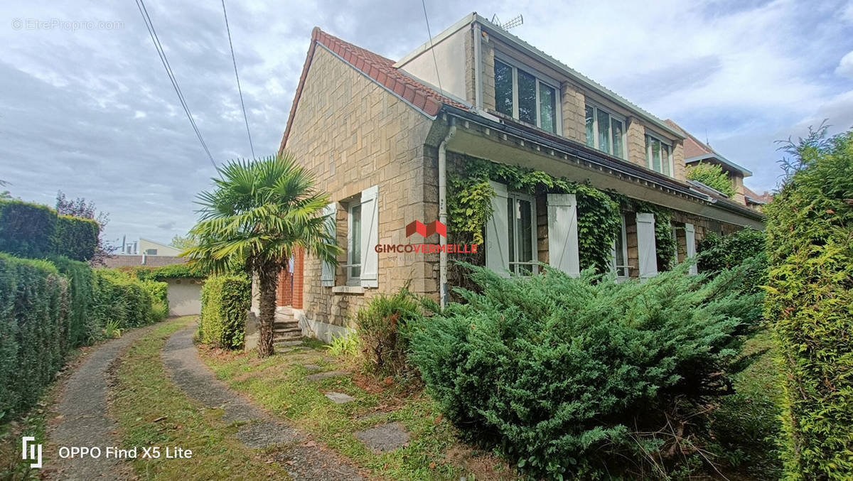 Maison à CONFLANS-SAINTE-HONORINE