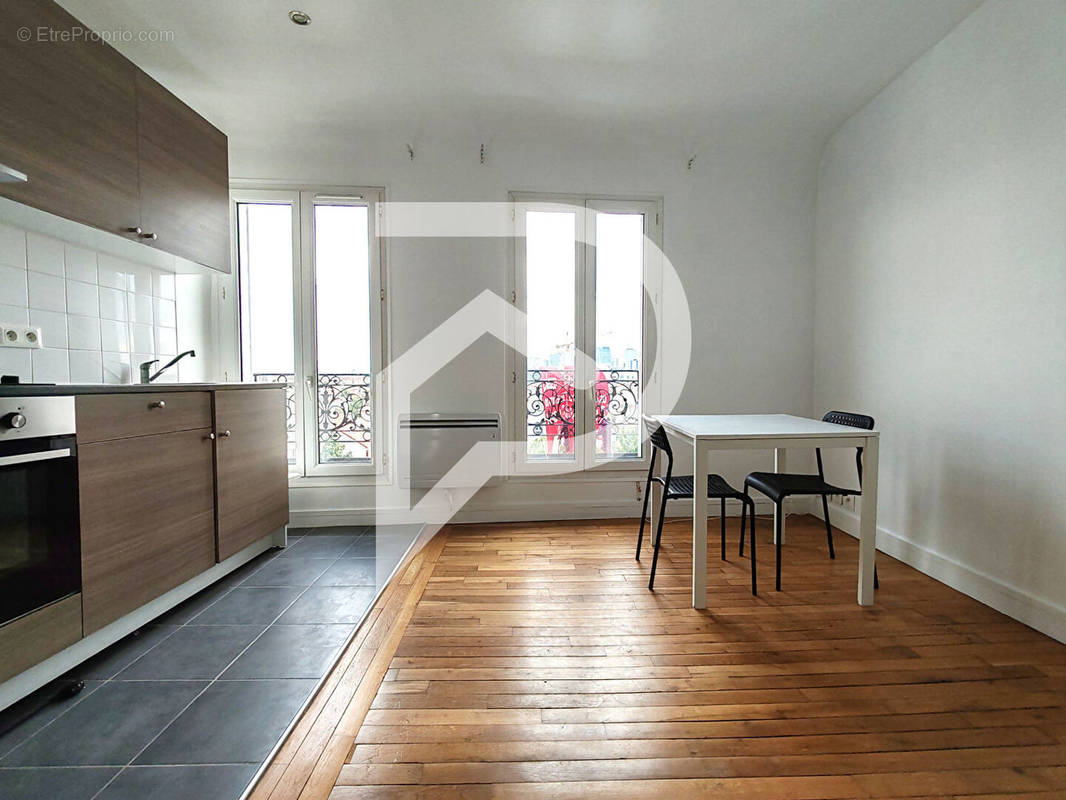 Appartement à COLOMBES