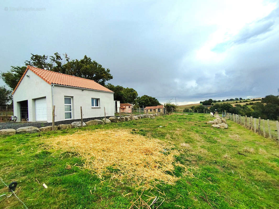 Maison à LA SEGUINIERE