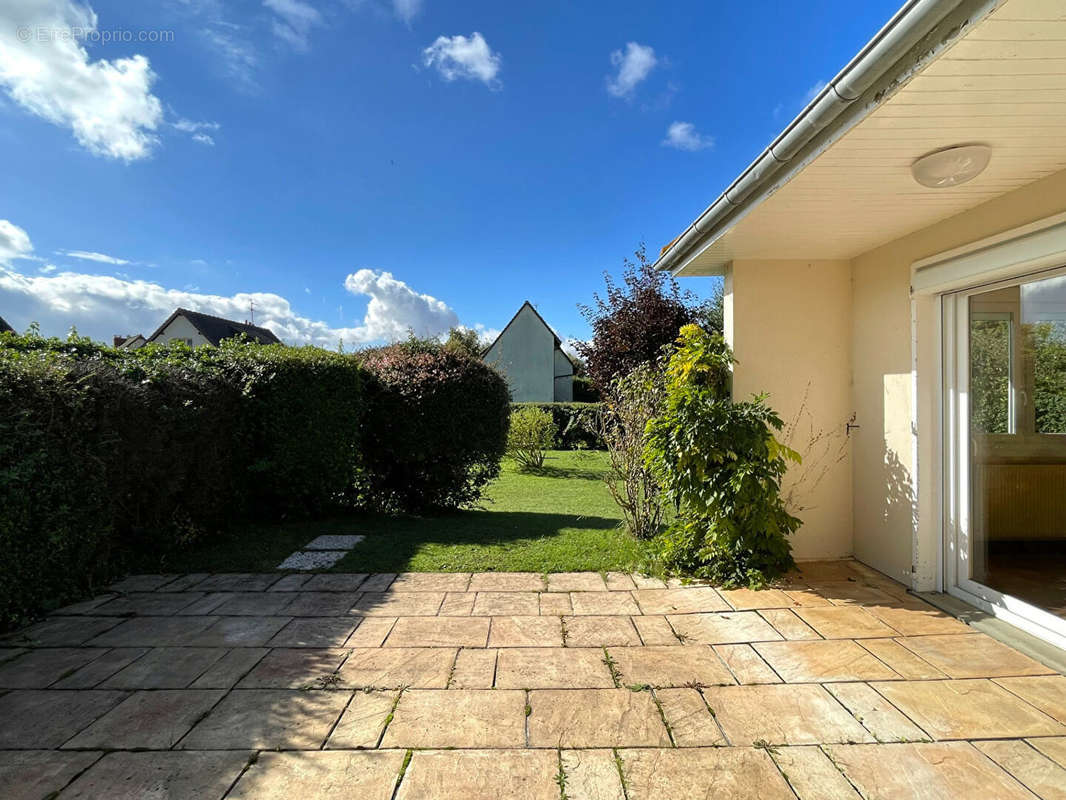 Maison à LUC-SUR-MER