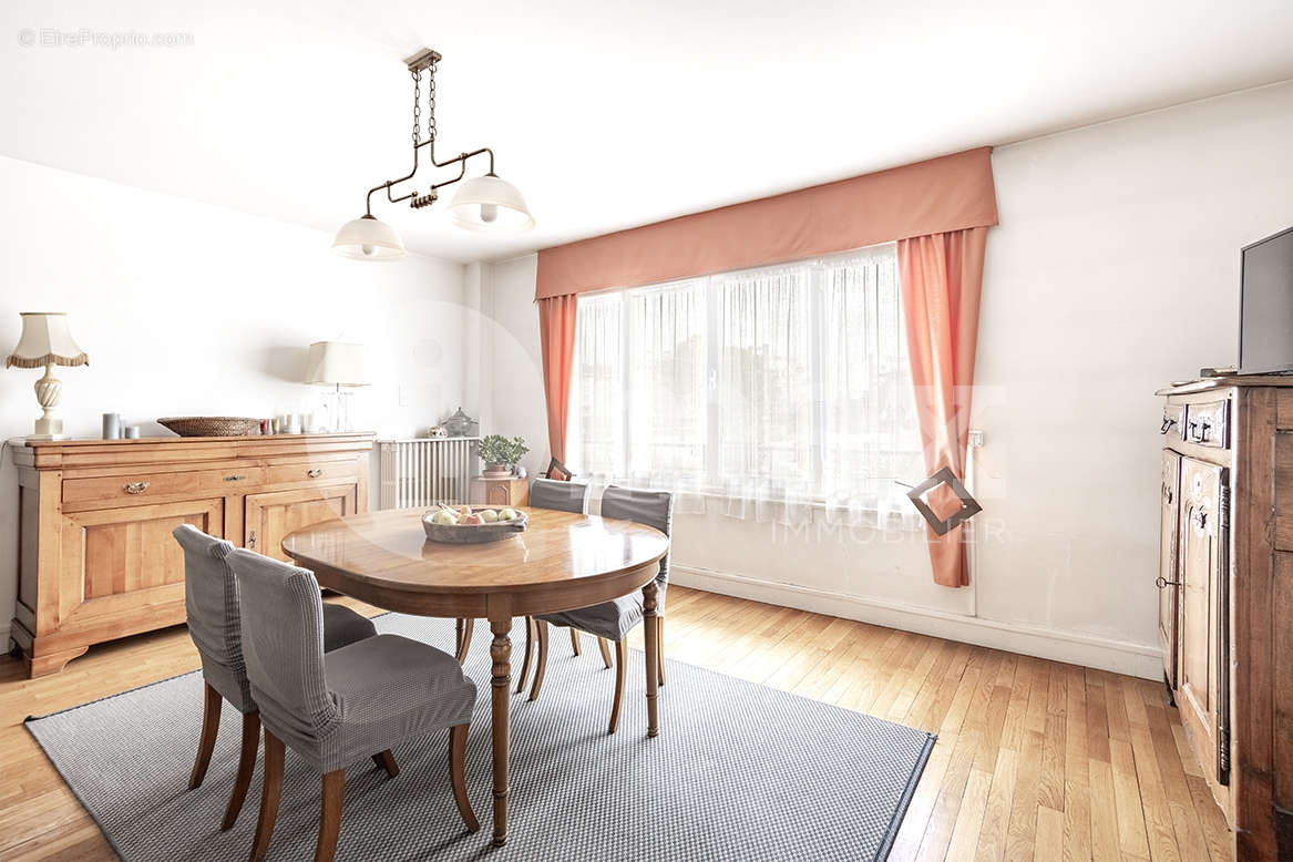 Appartement à ASNIERES-SUR-SEINE