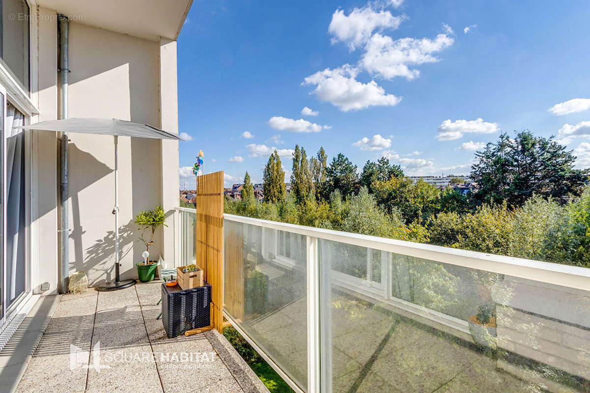 Appartement à LA MADELEINE