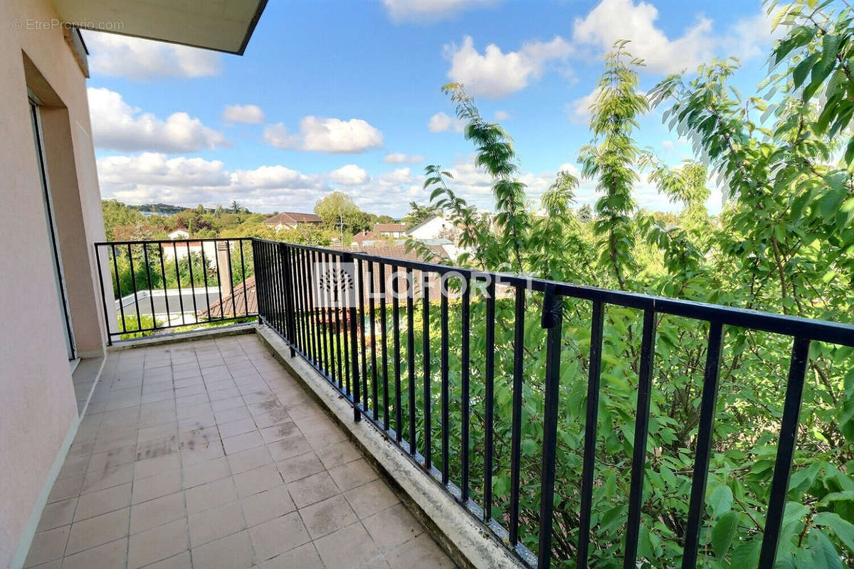 Appartement à RUEIL-MALMAISON