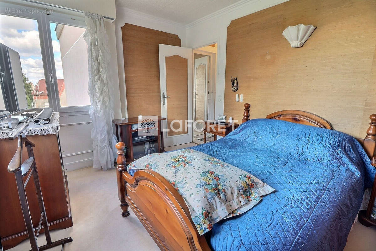 Appartement à RUEIL-MALMAISON