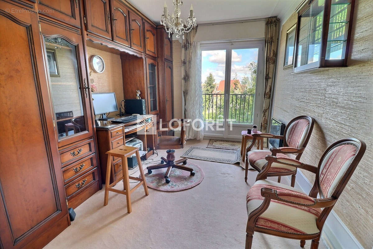 Appartement à RUEIL-MALMAISON