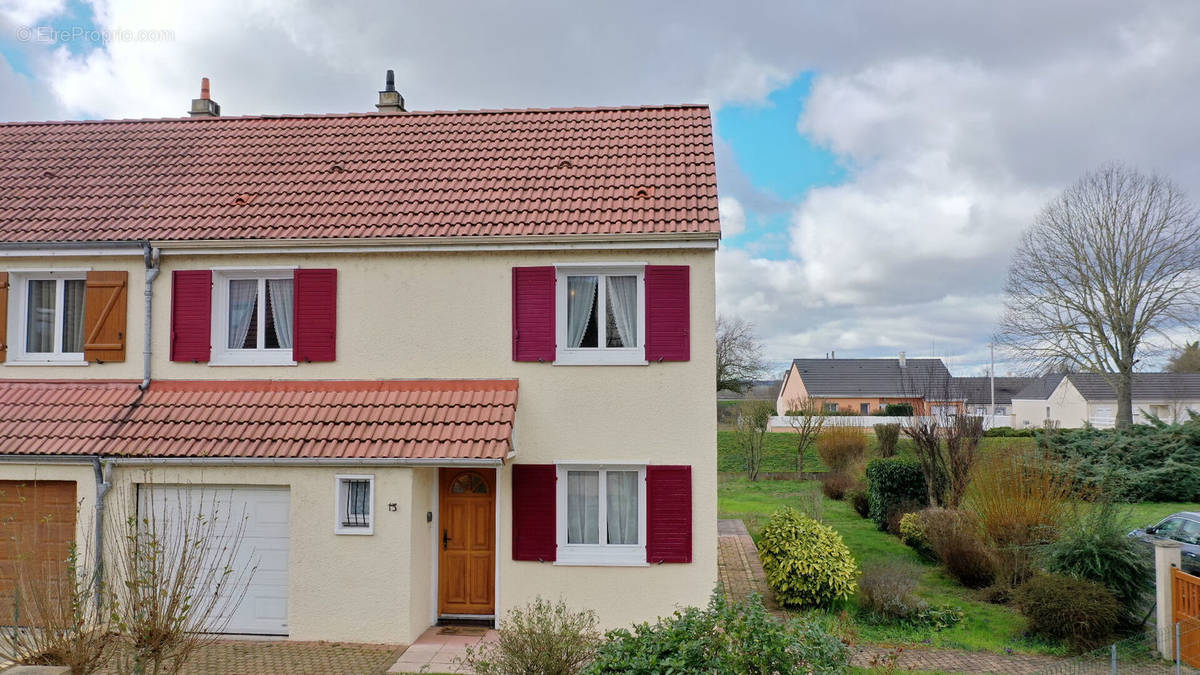 Maison à MOULINS