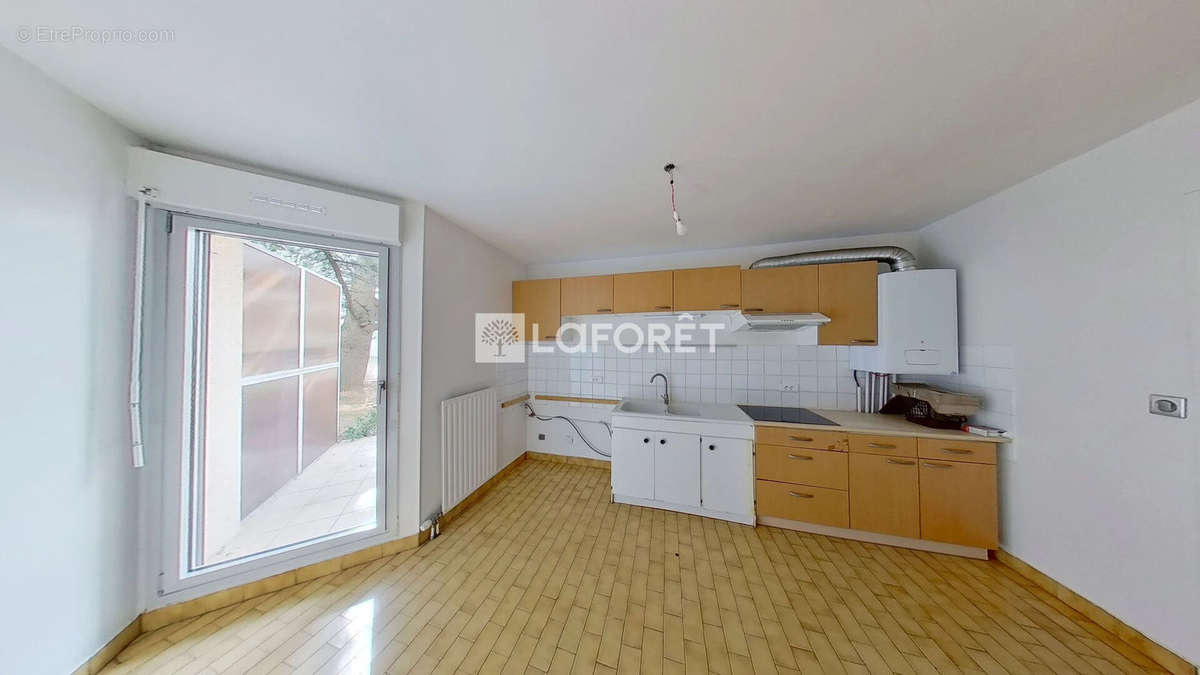 Appartement à LYON-8E