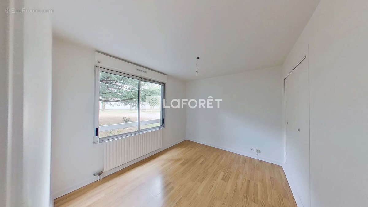 Appartement à LYON-8E