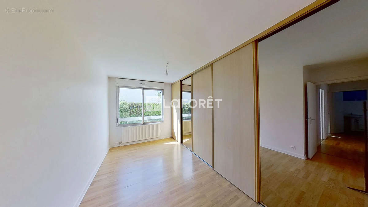 Appartement à LYON-8E