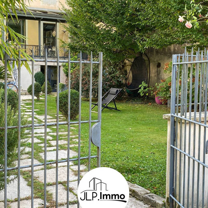 Appartement à BOURG-EN-BRESSE