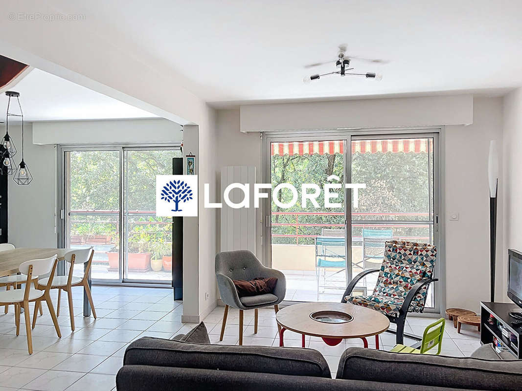 Appartement à VILLENEUVE-LOUBET