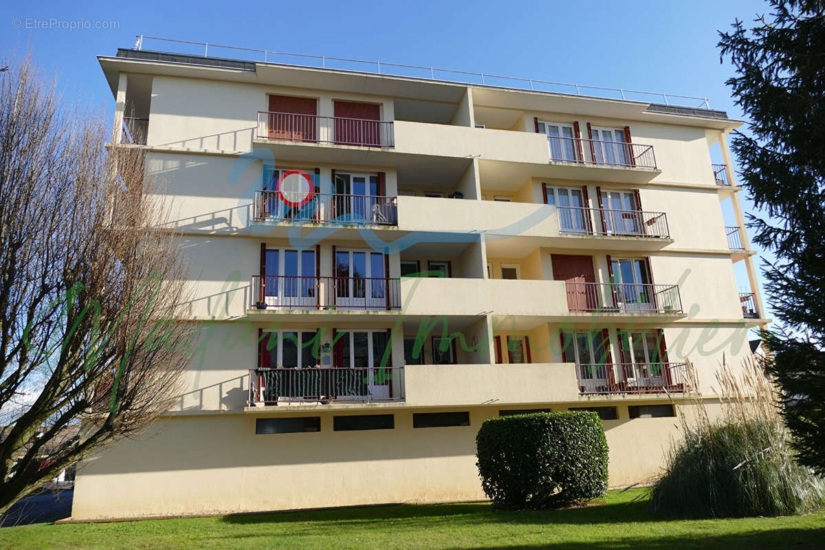 Appartement à BONNIERES-SUR-SEINE