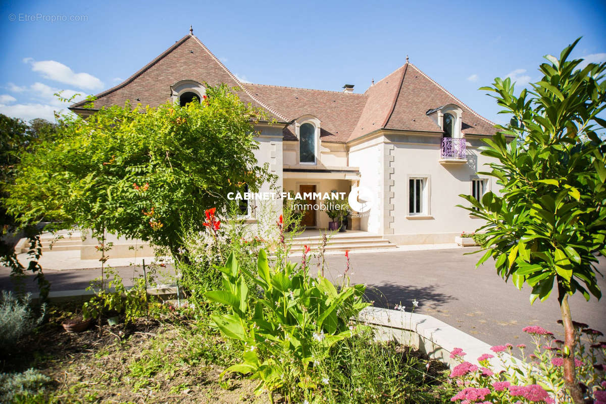 Maison à SEMUR-EN-AUXOIS