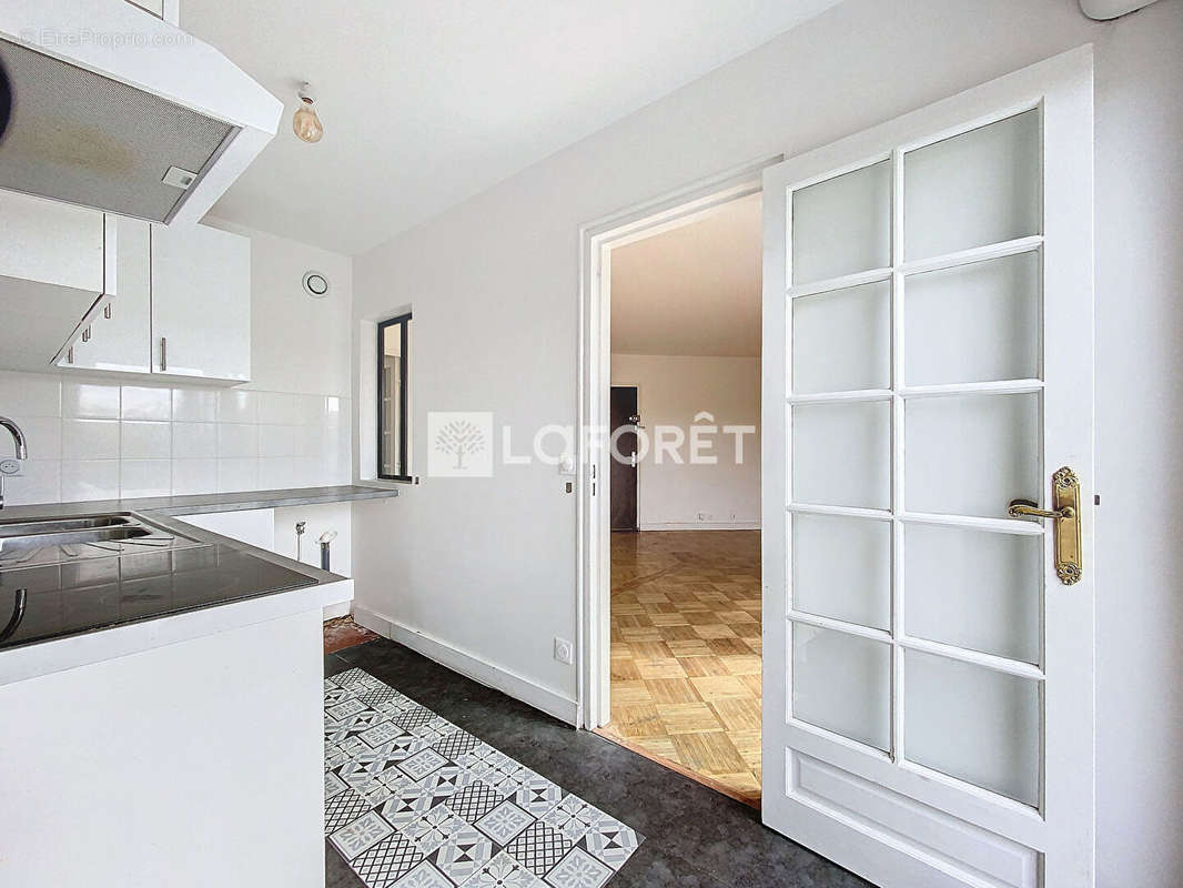 Appartement à VERNEUIL-SUR-SEINE