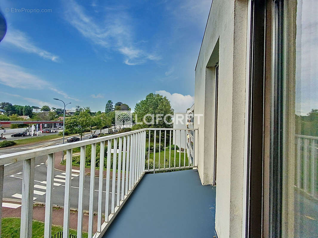 Appartement à VERNEUIL-SUR-SEINE