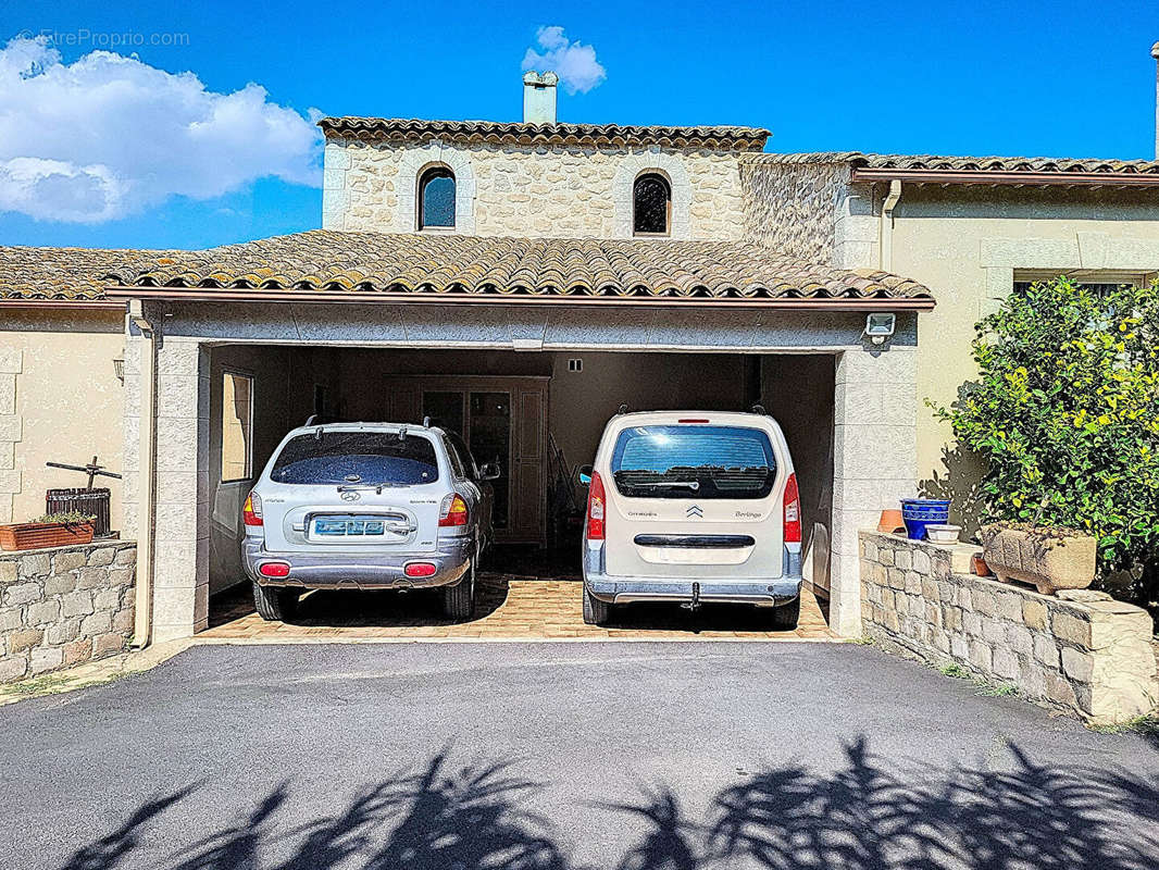 Maison à BEZIERS