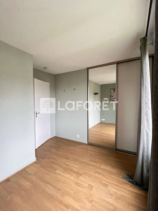 Appartement à DAMMARIE-LES-LYS