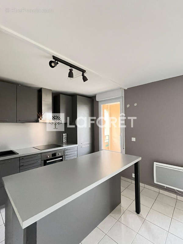 Appartement à DAMMARIE-LES-LYS