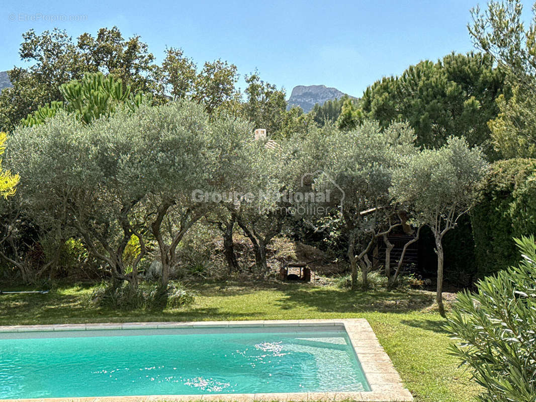 Maison à SAINT-REMY-DE-PROVENCE