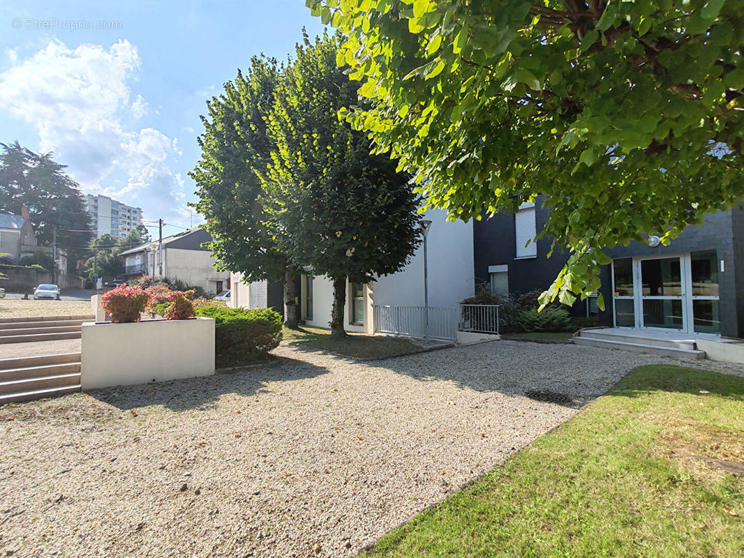 Appartement à SAINT-SEBASTIEN-SUR-LOIRE