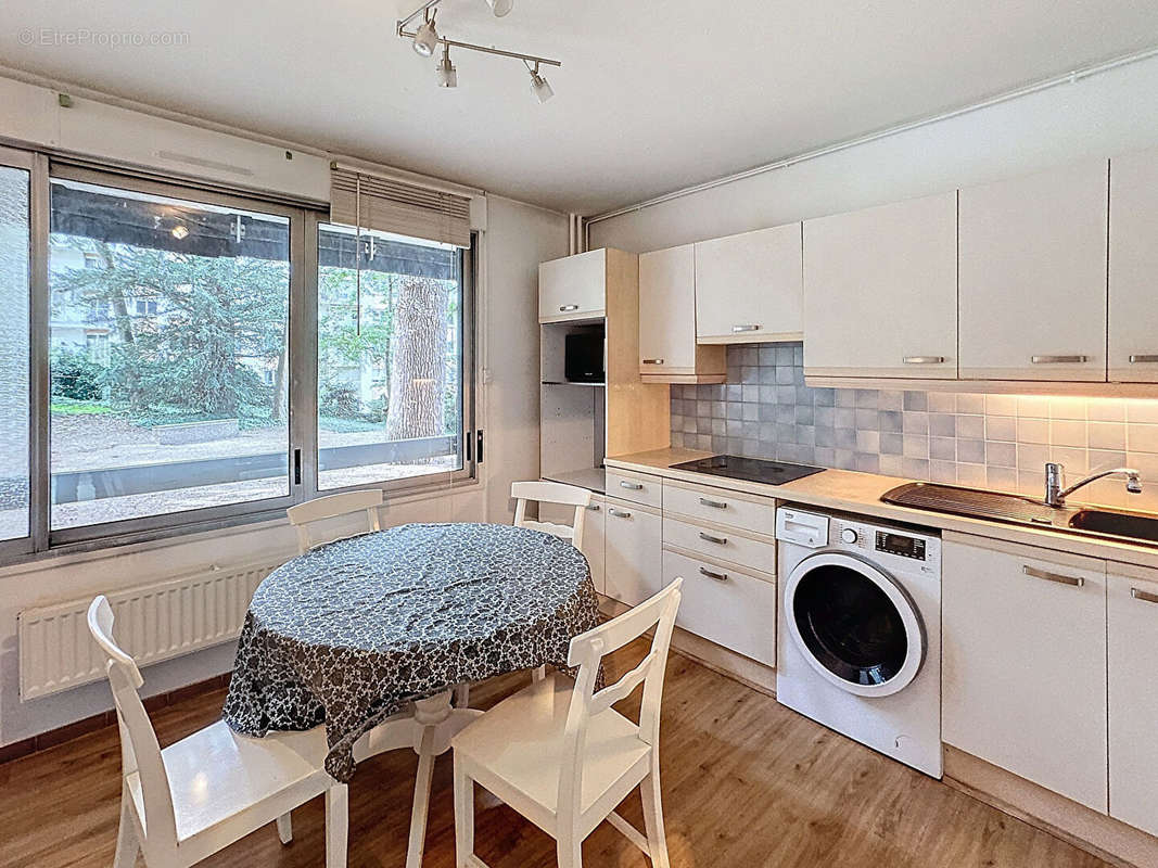 Appartement à LYON-5E