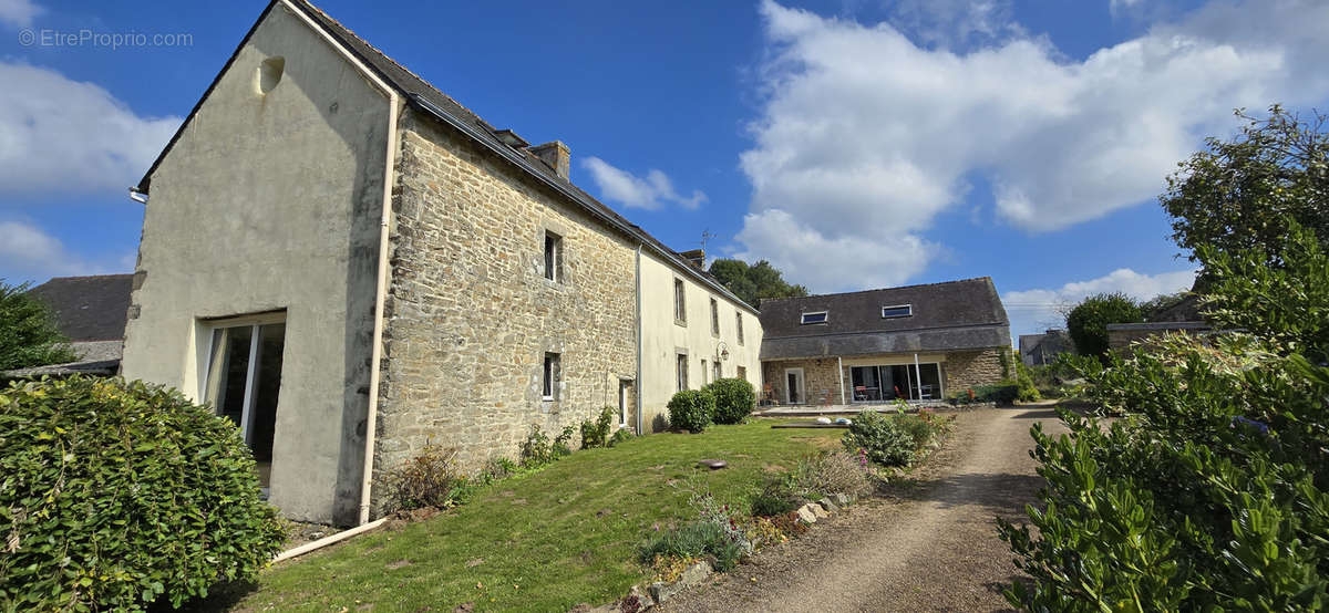 Maison à QUERRIEN