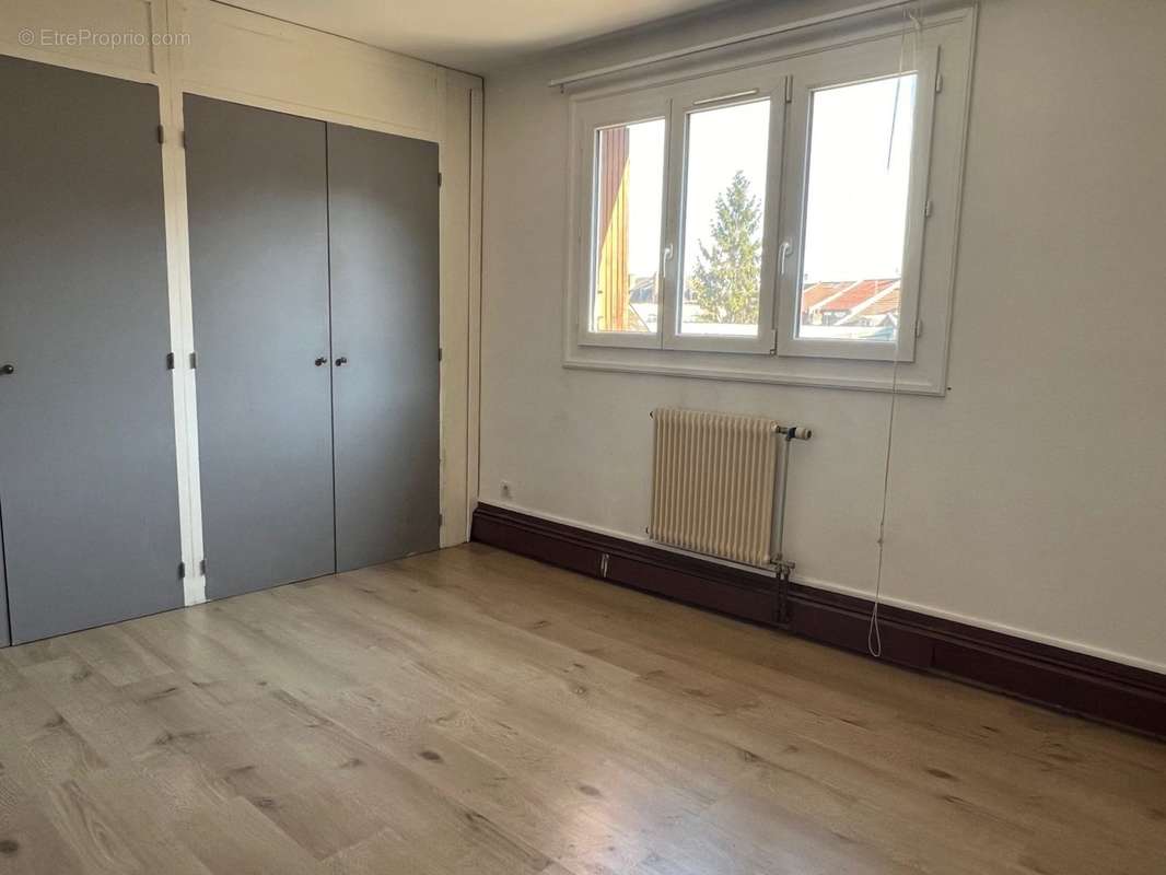 Appartement à CHAUNY