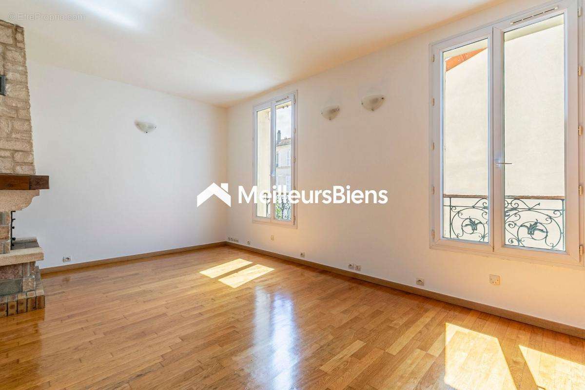 Appartement à RUEIL-MALMAISON