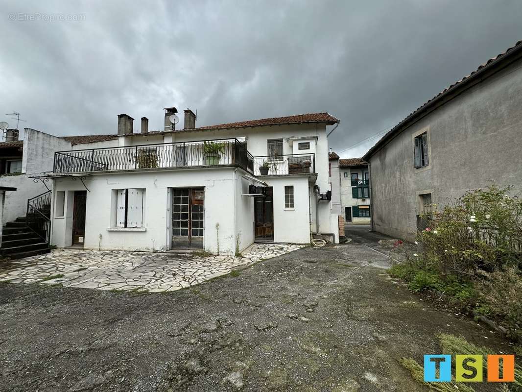 Maison à ENCAUSSE-LES-THERMES