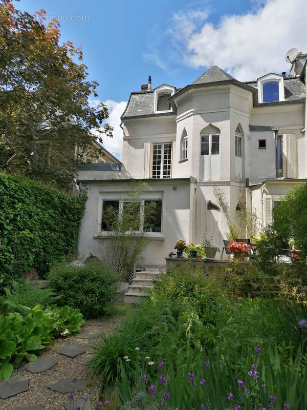 Maison à PONTOISE