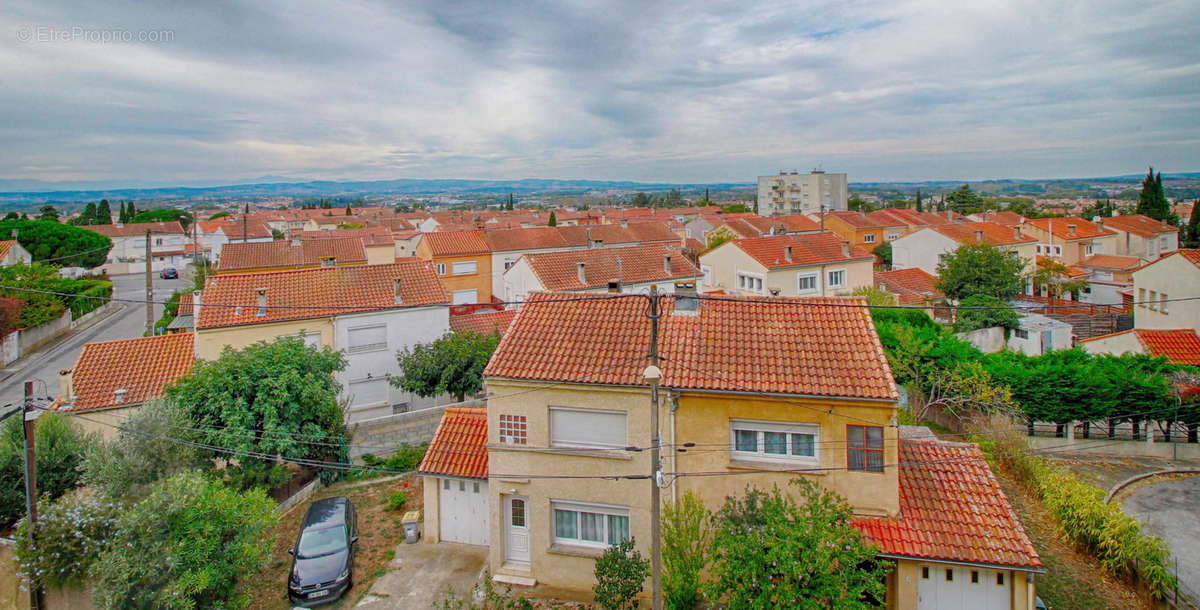 Appartement à CARCASSONNE