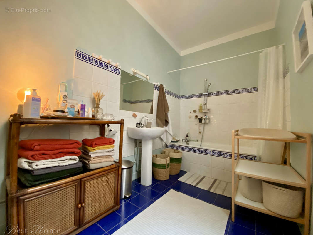 Appartement à NIMES