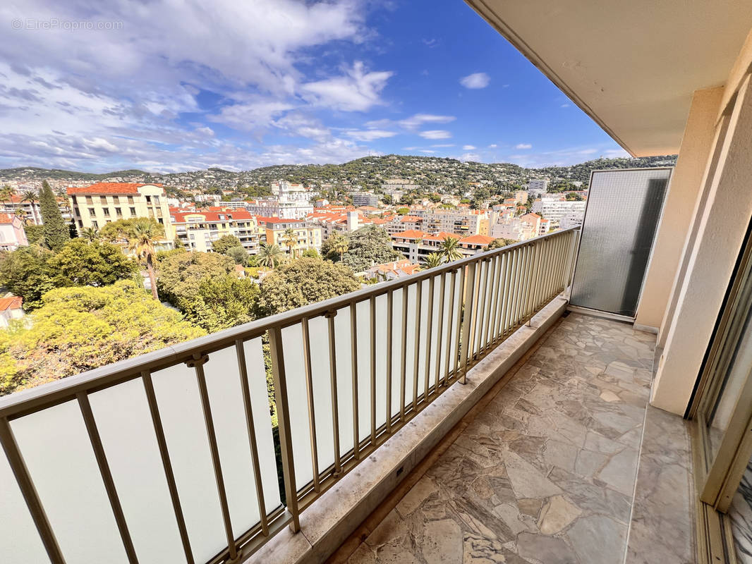 Appartement à CANNES