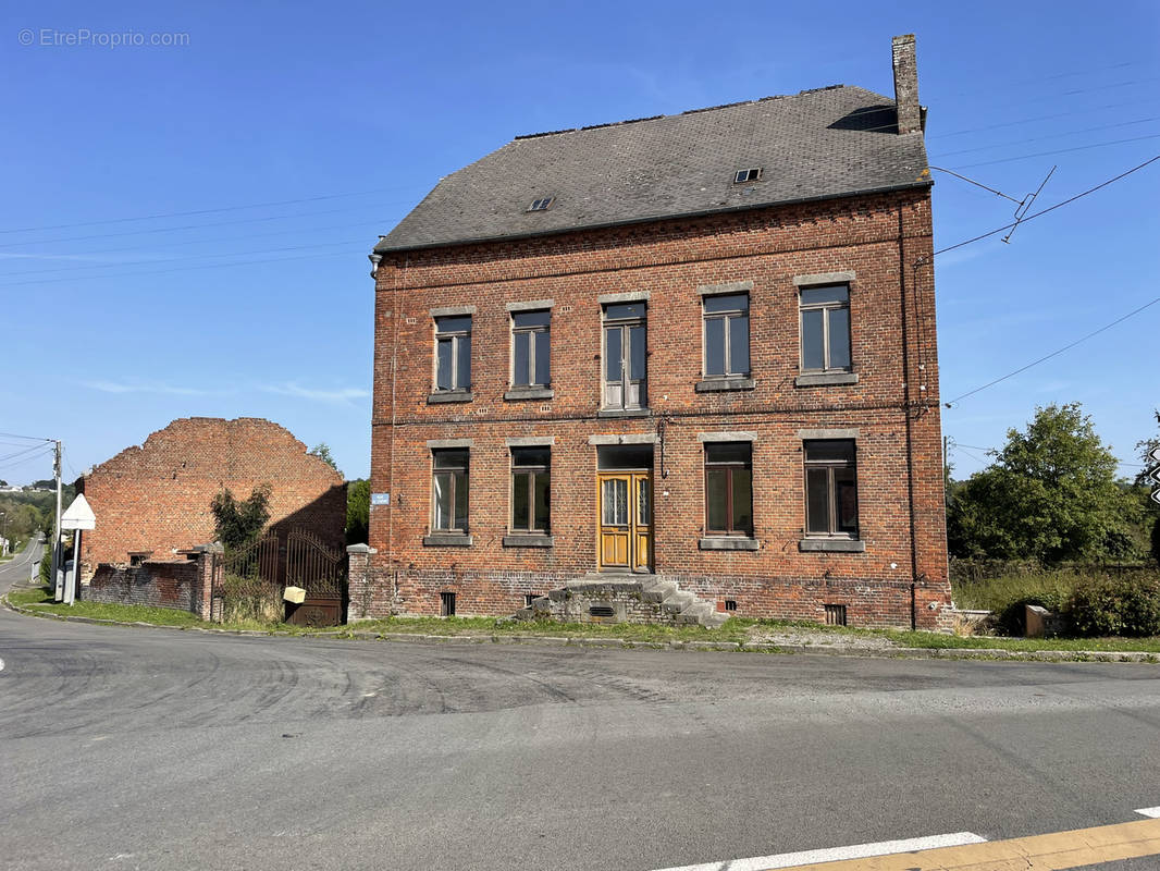 Maison à MARLY-GOMONT