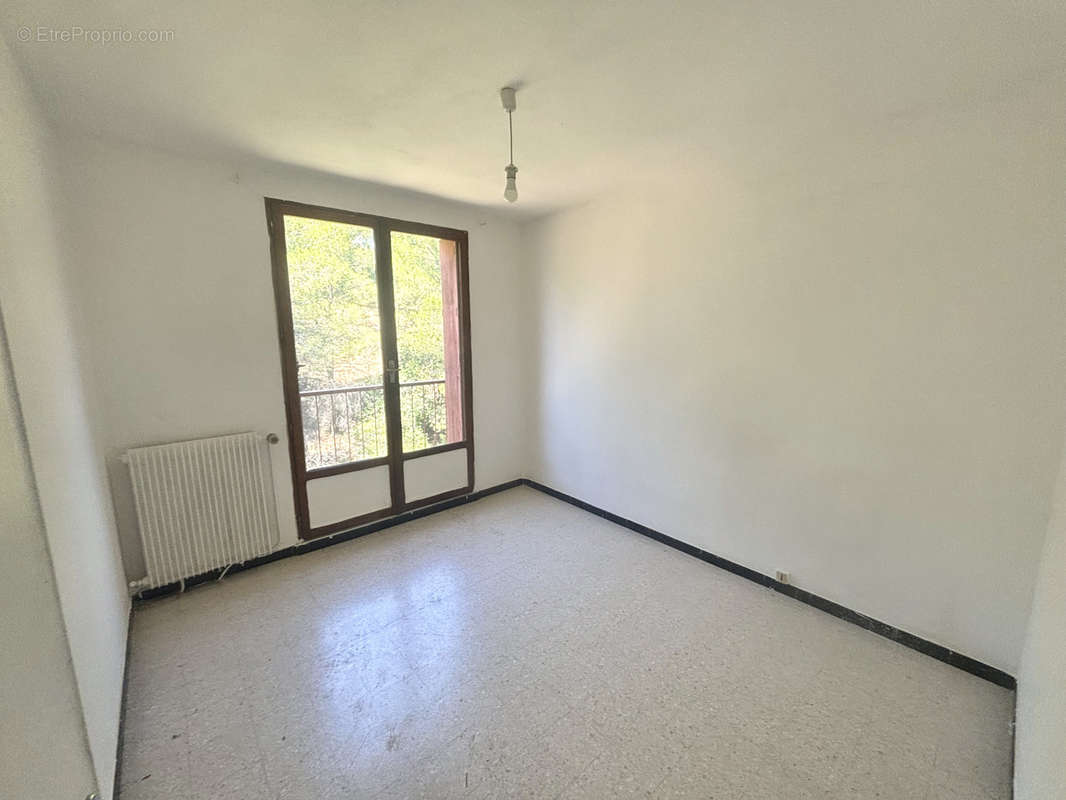 Appartement à AUBAGNE