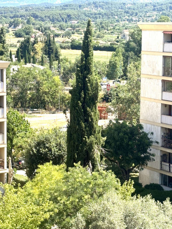 Appartement à AUBAGNE