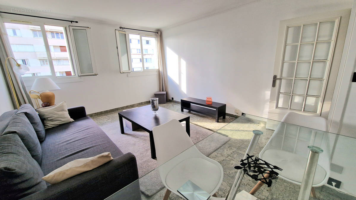 Appartement à RUEIL-MALMAISON