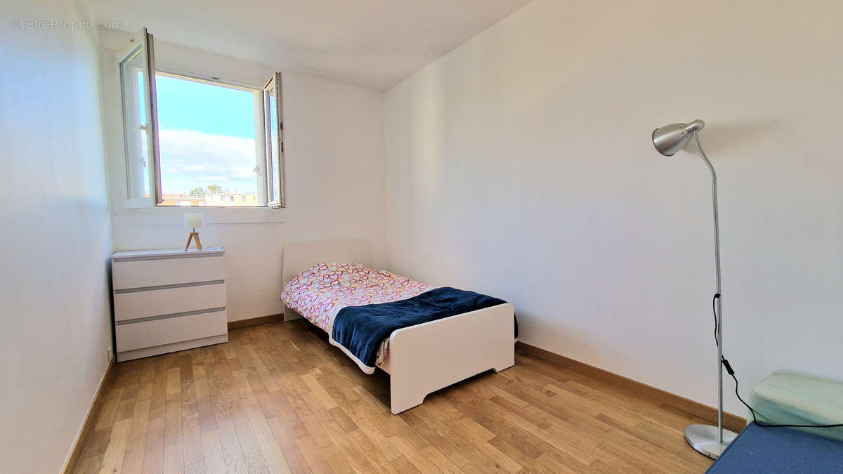 Appartement à RUEIL-MALMAISON