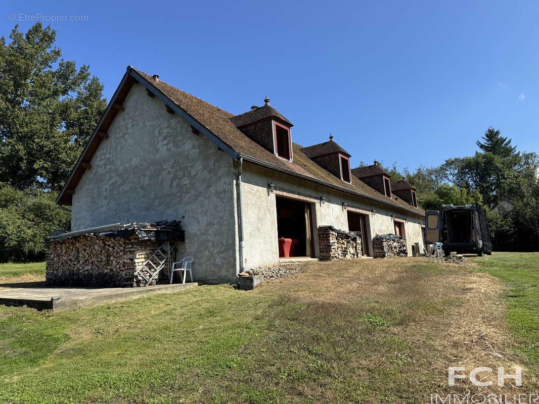 Maison à ARRONNES