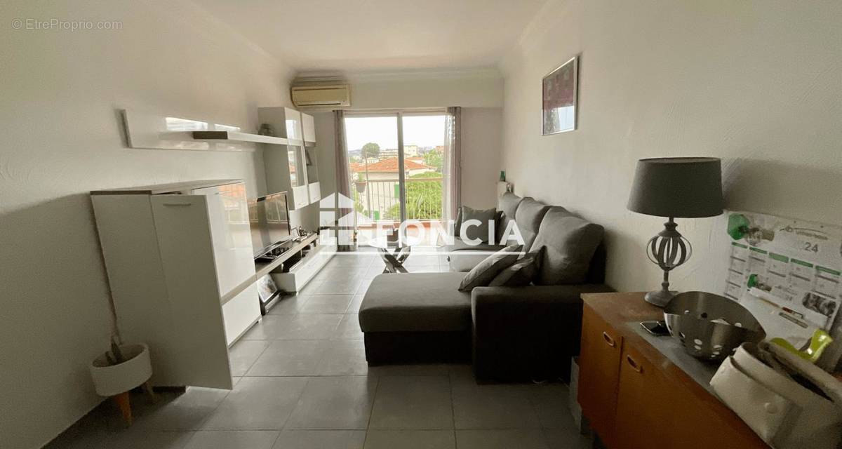 Appartement à CAGNES-SUR-MER