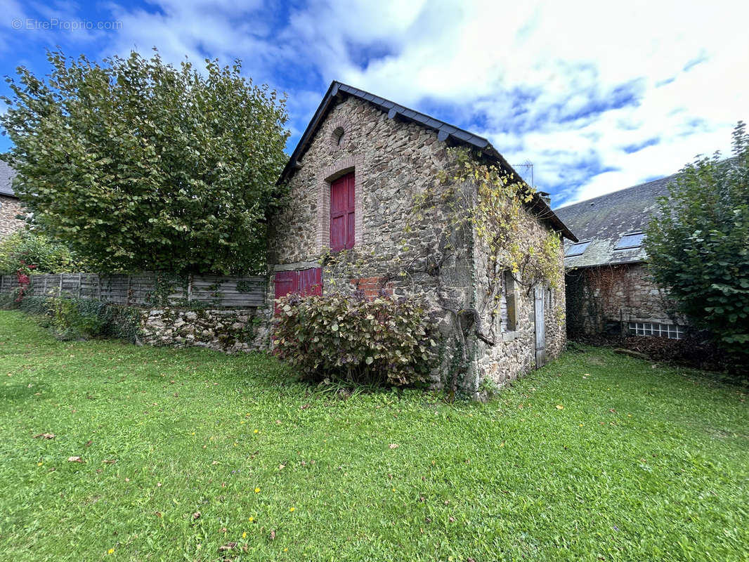 Maison à LAPLEAU