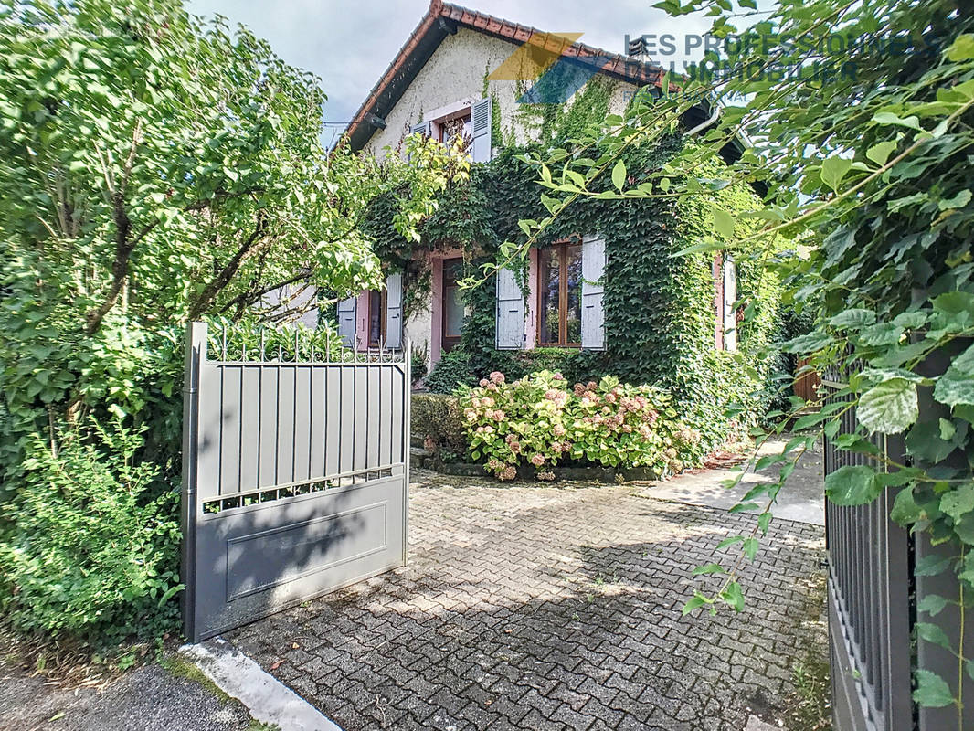 Maison à CHAMBERY