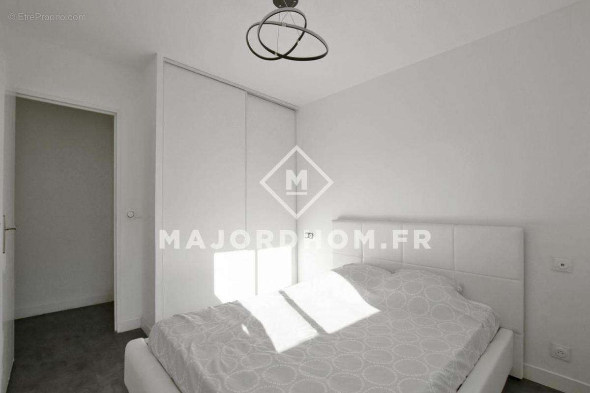 Appartement à MARSEILLE-9E