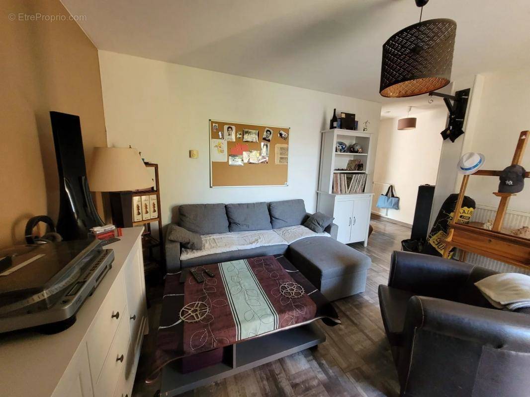 Appartement à MARSEILLE-12E