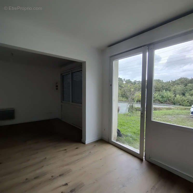 Appartement à SAINTES