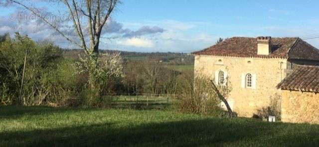 Maison à SAINT-MAIME-DE-PEREYROL