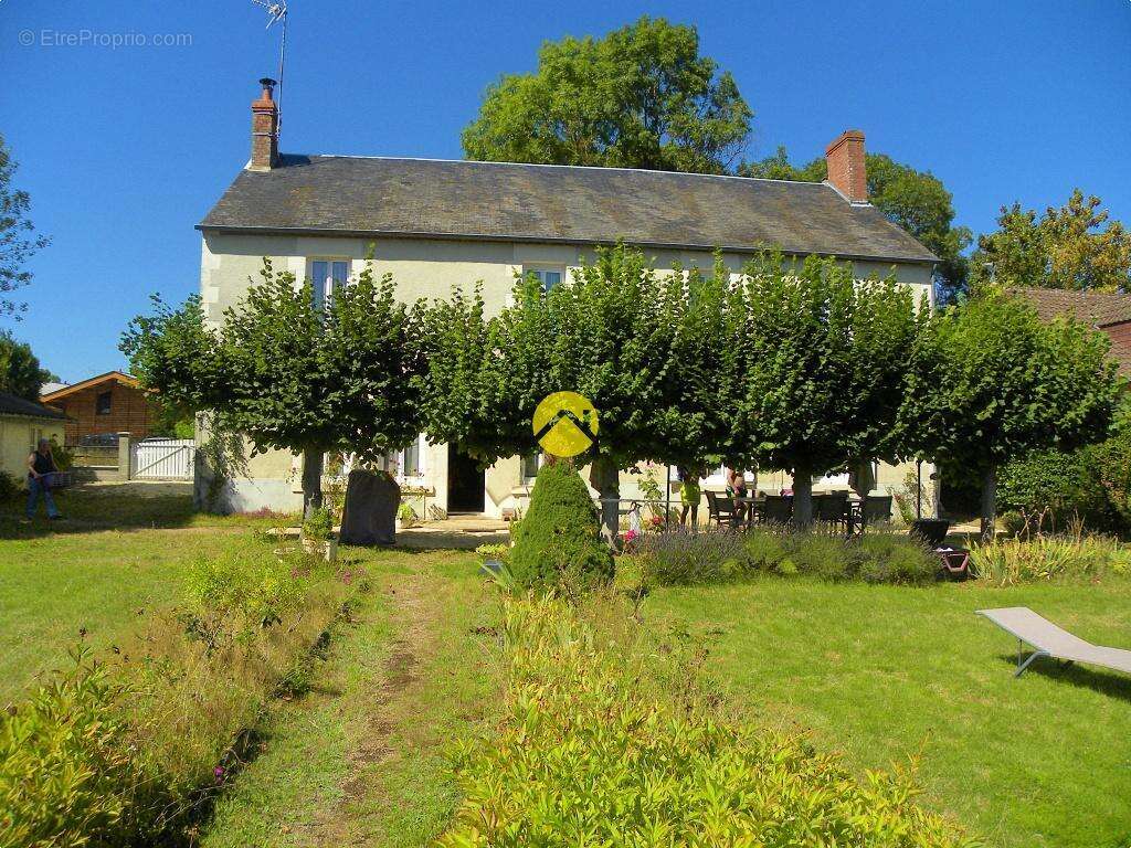 Maison à LERE