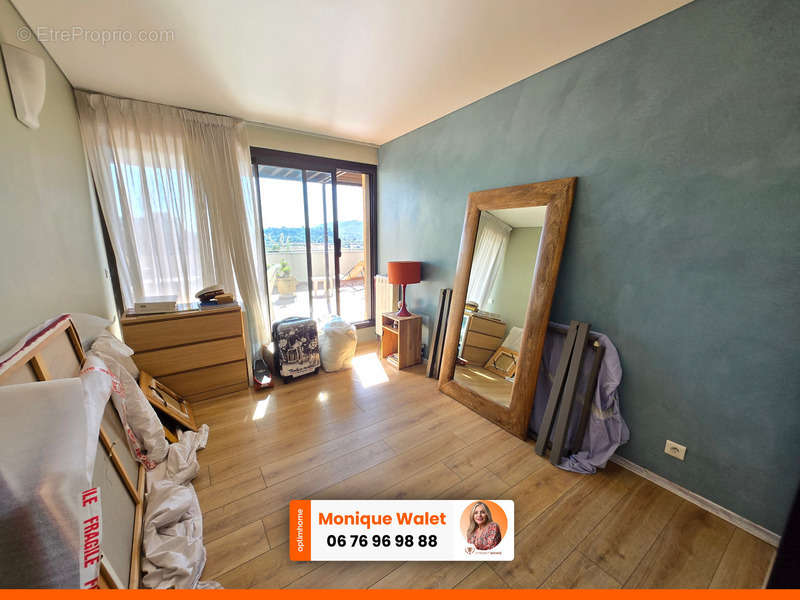 Appartement à MARSEILLE-11E